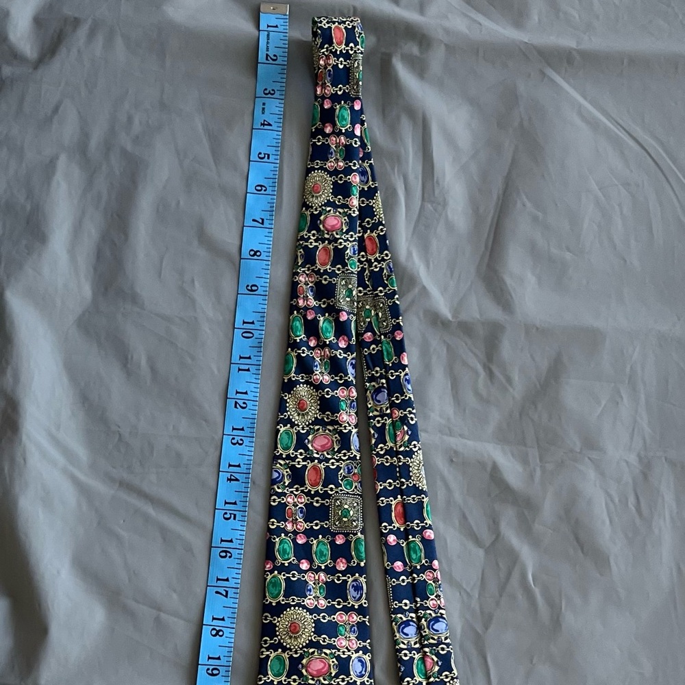 Jewel tie - Picture 12 of 12